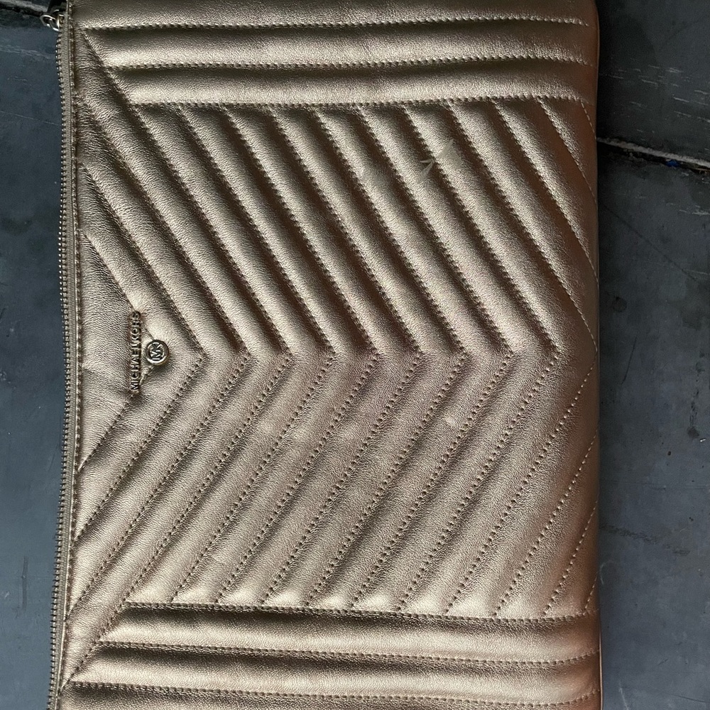 Michael kors bag/ clutch